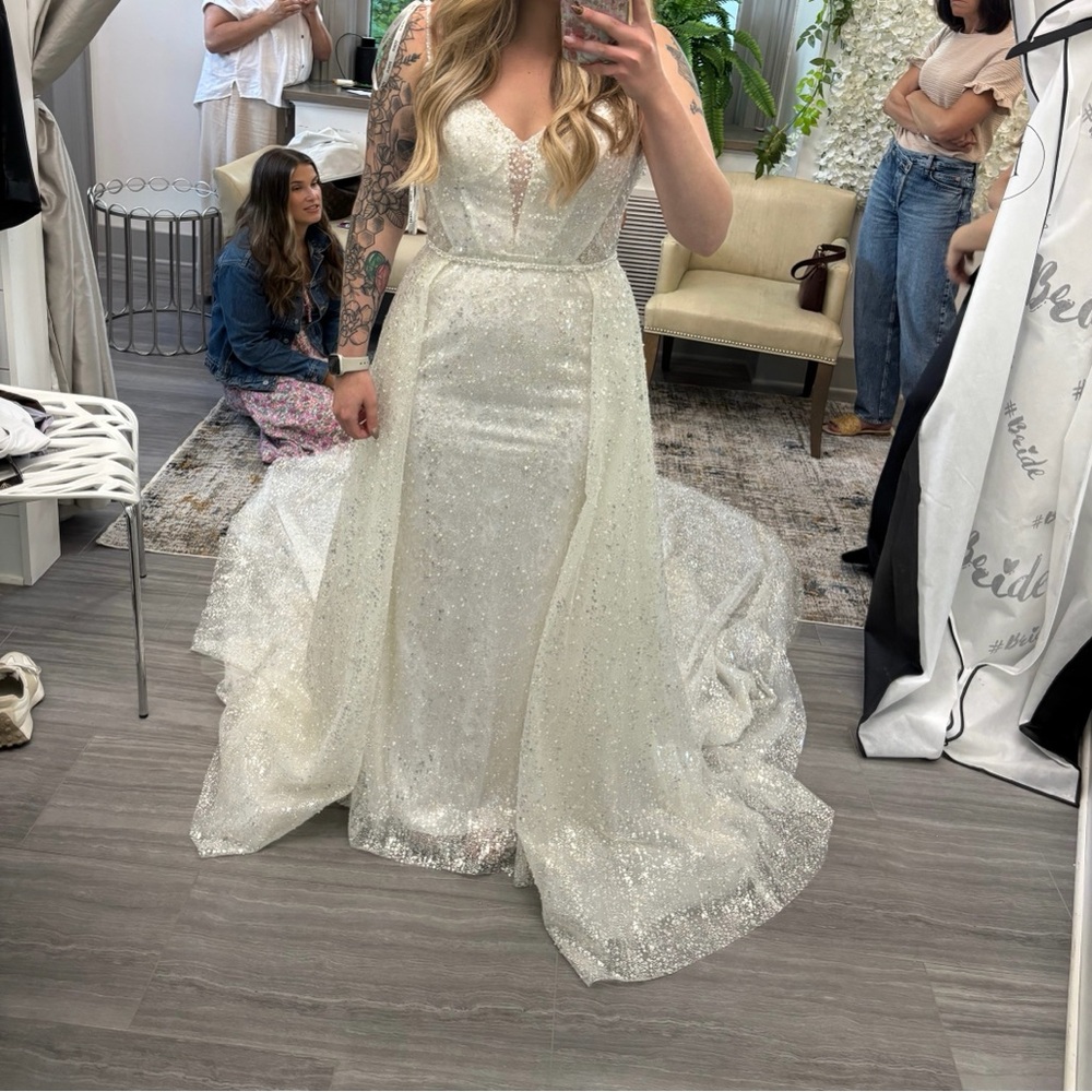 Enzoani Unice - Picture 6 of 6